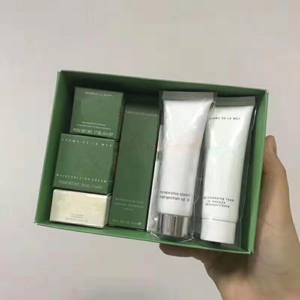 Знаменитые дорожные наборы для ухода за кожей La Moisturing Mer моющее средство + BB крем +
Знаменитые дорожные наборы для ухода за кожей La Moisturing Mer моющее средство + BB крем +