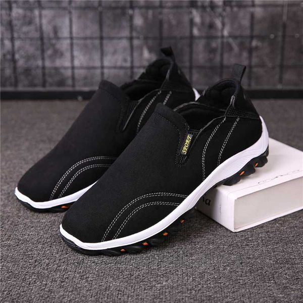2020 man sport sneakers male outdoor flats walking driving jogging footwear new fashion mens running shoes plus size 39-48
2020 man sport sneakers male outdoor flats walking driving jogging footwear new fashion mens running shoes plus size 39-48