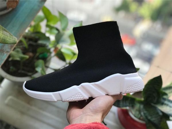 2020 new paris sock sneakers speed trainer race mid love outdoor shoes boots men women authentic sports leisure shoes size 36 -47
2020 new paris sock sneakers speed trainer race mid love outdoor shoes boots men women authentic sports leisure shoes size 36 -47