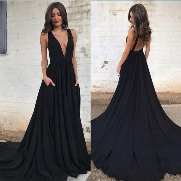 deep v neck black 2020 evening dresses with pockets backless a line dress prom wear sweep train formal party dress
deep v neck black 2020 evening dresses with pockets backless a line dress prom wear sweep train formal party dress