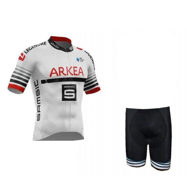 2020 europe tour pro team arkea samsic cycling jersey kits short sleeve bicycle ropa ciclismo men summer bike cloth maillot gel pad new, Black;blue
2020 europe tour pro team arkea samsic cycling jersey kits short sleeve bicycle ropa ciclismo men summer bike cloth maillot gel pad new, Black;blue