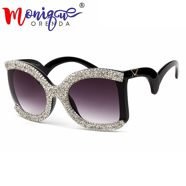 2018 brand butterfly sunglasses women oversized rhinestone retro men glasses shades for women, White;black
2018 brand butterfly sunglasses women oversized rhinestone retro men glasses shades for women, White;black