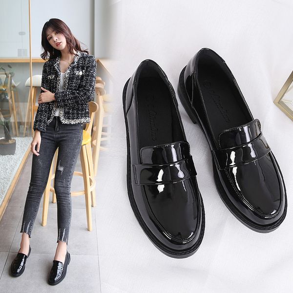 british patent leather oxford shoes woman new spring derby flats shallow mouth chunky brogues women flat shoes chaussure femme, Black
british patent leather oxford shoes woman new spring derby flats shallow mouth chunky brogues women flat shoes chaussure femme, Black