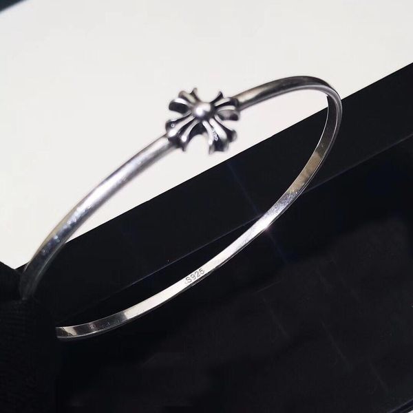 brand 925 sterling silver cross designer bracelets bangles mens and womens party wedding lovers gift luxury hip hop jewelry
brand 925 sterling silver cross designer bracelets bangles mens and womens party wedding lovers gift luxury hip hop jewelry