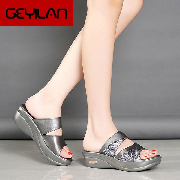 2020 summer female fish head diamond slope with thick crust muffin sandals comfortable slippers toe slip-on healthy wedge shoes, Black
2020 summer female fish head diamond slope with thick crust muffin sandals comfortable slippers toe slip-on healthy wedge shoes, Black