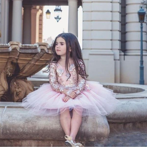sparkly gold lace appliques toddler prom dress for wedding jewel neck long sleeve kids pageant gowns knee length tulle party communion dress, White;blue 
sparkly gold lace appliques toddler prom dress for wedding jewel neck long sleeve kids pageant gowns knee length tulle party communion dress, White;blue