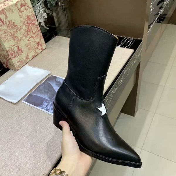 2019a2 new fashionable women's boots water drill rivet boots high-heeled women's bare bootsbarrels 8 inches size 35-41, Black
2019a2 new fashionable women's boots water drill rivet boots high-heeled women's bare bootsbarrels 8 inches size 35-41, Black