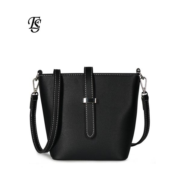ms shoulder bag car suture have qualitative feeling fashion female bag an office worker leisure large capacity light bucket
ms shoulder bag car suture have qualitative feeling fashion female bag an office worker leisure large capacity light bucket
