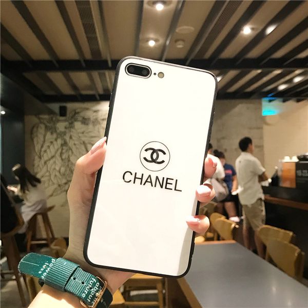 2019 luxury women de igner phone ca e fa hion cover for iphone x 7plu 8p 7 8 6p 6 p 6 6 letter brand white black 2 color
2019 luxury women de igner phone ca e fa hion cover for iphone x 7plu 8p 7 8 6p 6 p 6 6 letter brand white black 2 color