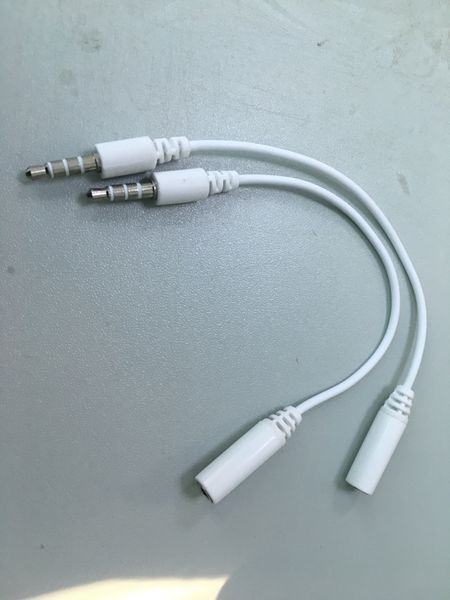 3 5mm to 3 5mm univer al phone adapter
3 5mm to 3 5mm univer al phone adapter