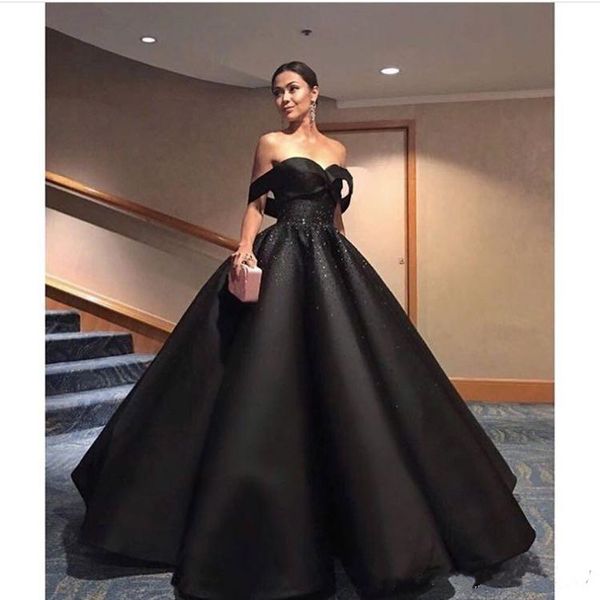 elegant beads satin sweetheart neckline a line evening dresses 2019 new off the shoulder short sleeve high qualtiy prom dresses, Black;red
elegant beads satin sweetheart neckline a line evening dresses 2019 new off the shoulder short sleeve high qualtiy prom dresses, Black;red