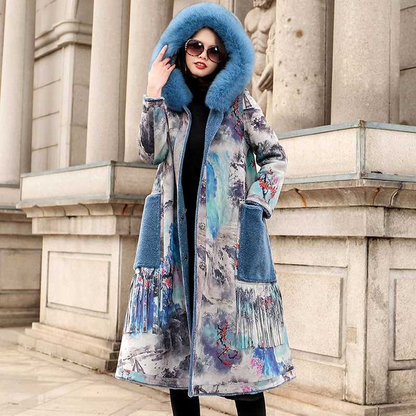 winter 100% natural fur coat women real fur hooded jacket female long sheep shearing coats vintage print wool jackets 181090, Black 
winter 100% natural fur coat women real fur hooded jacket female long sheep shearing coats vintage print wool jackets 181090, Black