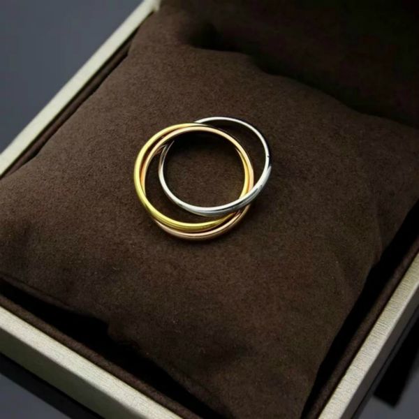 фахми 100%стерлингового серебра 925 пробы золото розовое золото триколор три кольца кольцо высокое качество дамы ювелирные изделия мода коль, Silver
фахми 100%стерлингового серебра 925 пробы золото розовое золото триколор три кольца кольцо высокое качество дамы ювелирные изделия мода коль, Silver