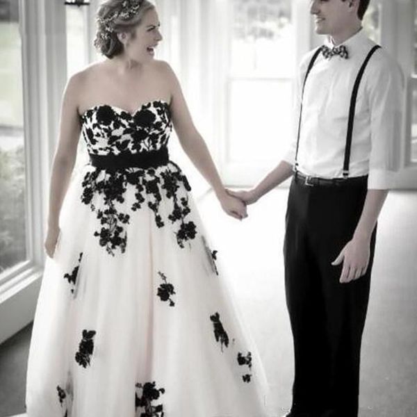 2019 black lace white tulle plus size wedding dresses strapless backless wedding reception party dress bridal gowns custom made
2019 black lace white tulle plus size wedding dresses strapless backless wedding reception party dress bridal gowns custom made