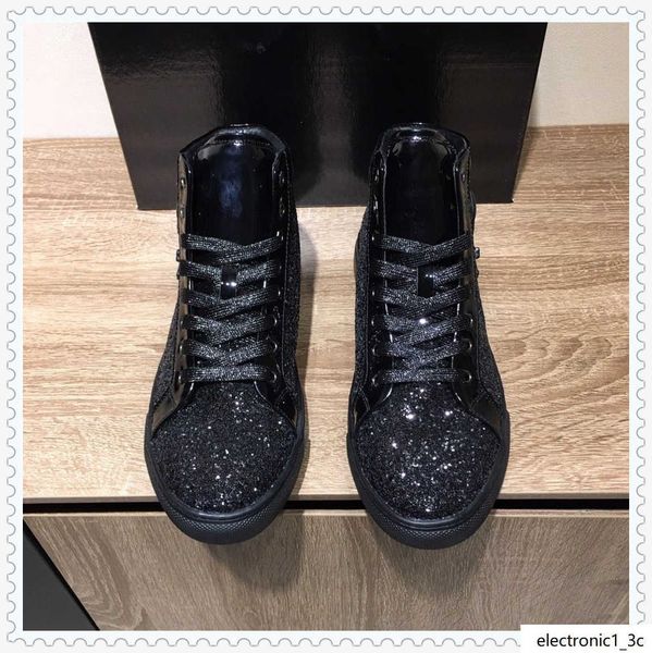 2019dx spring and autumn men s casual sports shoes high-belt travel sneakers, with micro-standard, with the original box fast delivery
2019dx spring and autumn men s casual sports shoes high-belt travel sneakers, with micro-standard, with the original box fast delivery