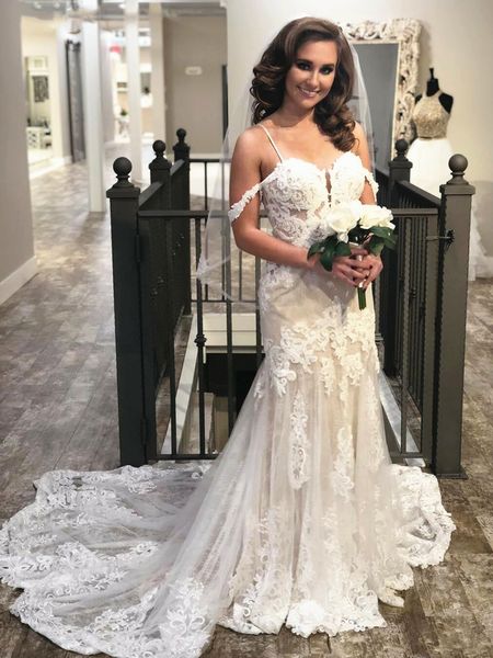 floral appliqued lace wedding dress mermaid long spaghetti straps off shoulder 2020 chic bridal gowns vestidos de novia, White
floral appliqued lace wedding dress mermaid long spaghetti straps off shoulder 2020 chic bridal gowns vestidos de novia, White