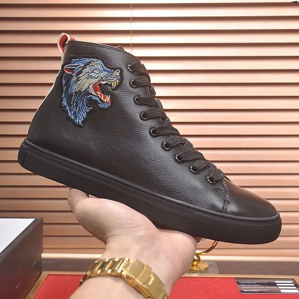 19sw trend high men casual shoes autumn new outdoor non-slip man sneakers luxury holes men shoes zapatillas, Black
19sw trend high men casual shoes autumn new outdoor non-slip man sneakers luxury holes men shoes zapatillas, Black