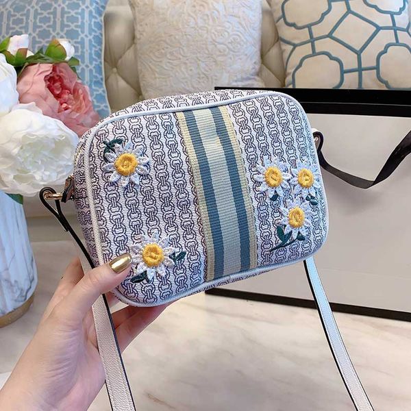 сумки конструктора камеры crossbody женщины сумки женские кошельки марка сумки на ремне сумки кошельки роскошные ватные сумка
сумки конструктора камеры crossbody женщины сумки женские кошельки марка сумки на ремне сумки кошельки роскошные ватные сумка