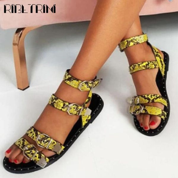 ribetrini female open toe rivet buckle fashion shoes retro gladiator women sandals ankle strap flat solid casual sandals, Black
ribetrini female open toe rivet buckle fashion shoes retro gladiator women sandals ankle strap flat solid casual sandals, Black