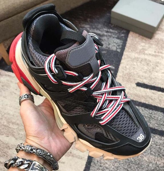 men women designer shoes track 3.0 sneakers vintage paris men gomma maille black track 3m triple s shoes jogging designer clunky chaussures0
men women designer shoes track 3.0 sneakers vintage paris men gomma maille black track 3m triple s shoes jogging designer clunky chaussures0