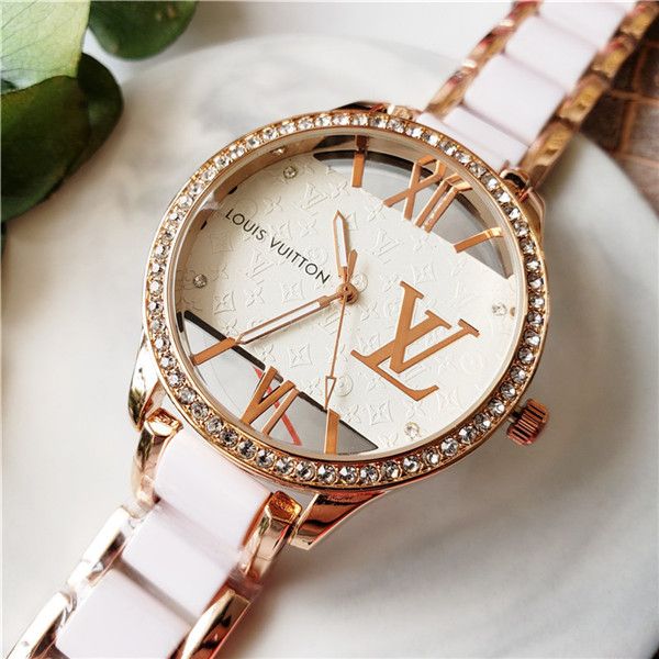 New fa hion watch vv luxury women 039 and men 039 watche 40mm tran parent hell fa hion brand watch
New fa hion watch vv luxury women 039 and men 039 watche 40mm tran parent hell fa hion brand watch