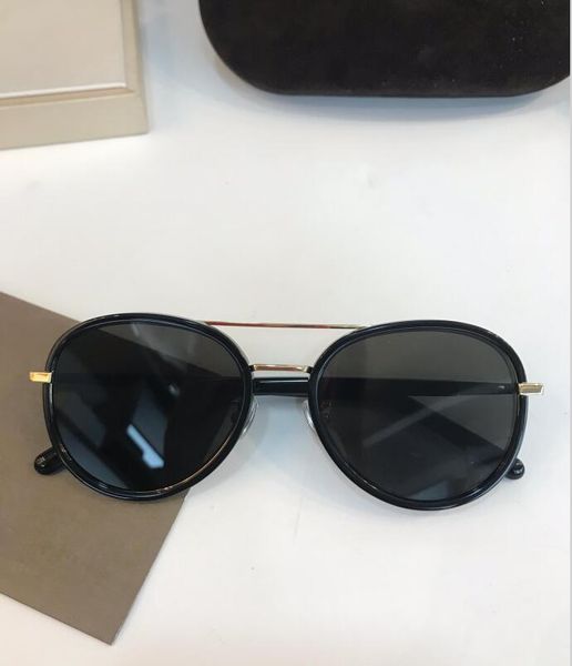 new 1058 mens sunglasses men sun glasses women sunglasses fashion style protects eyes gafas de sol lunettes de soleil with box, White;black
new 1058 mens sunglasses men sun glasses women sunglasses fashion style protects eyes gafas de sol lunettes de soleil with box, White;black