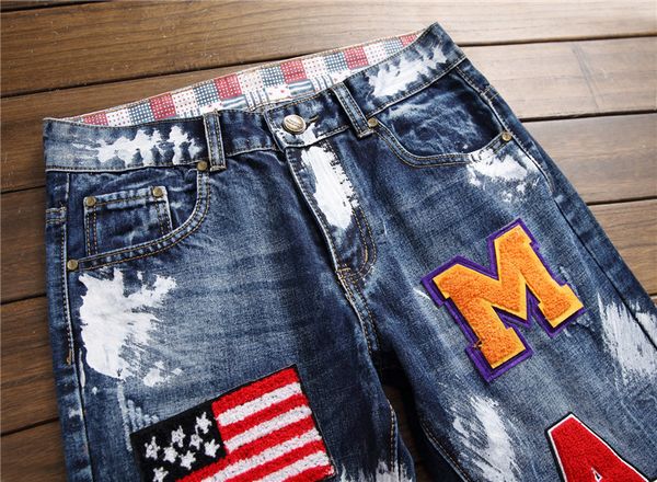 2019 autumn winter men's patchwork ripped embroidered stretch jeans trendy holes straight denim trouers, Blue
2019 autumn winter men's patchwork ripped embroidered stretch jeans trendy holes straight denim trouers, Blue