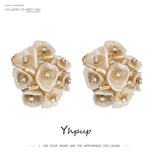yhpup elegant natural pearl flower stud earrings exquisite new earrings jewelry aretes de mujer wedding kolczyki gift 2020, Golden;silver
yhpup elegant natural pearl flower stud earrings exquisite new earrings jewelry aretes de mujer wedding kolczyki gift 2020, Golden;silver