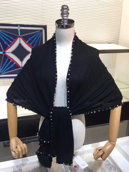 new style for autumn/winter 2019 imported cashmere knitted scarf inlaid pearl shawl scarf dual-use, Blue;gray
new style for autumn/winter 2019 imported cashmere knitted scarf inlaid pearl shawl scarf dual-use, Blue;gray
