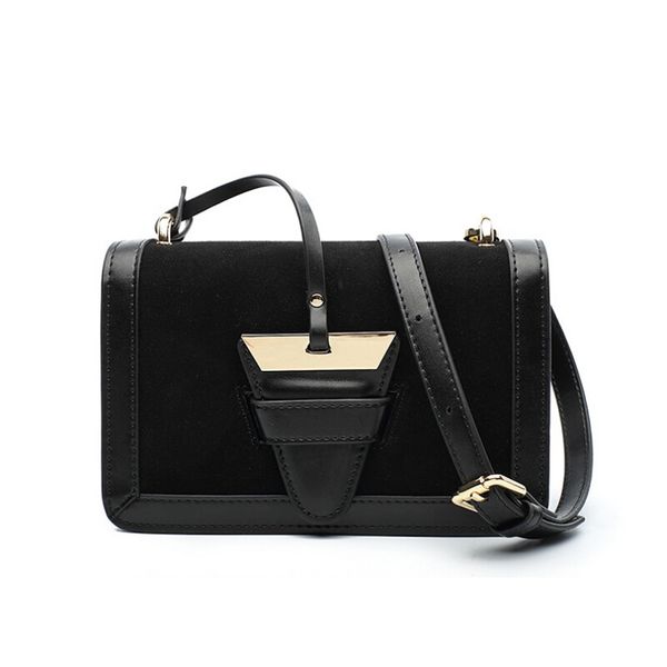 2019 brand shoulder bag female lion head lock handbag female pu leather slanting crossbody bag fashion party opponent take bag
2019 brand shoulder bag female lion head lock handbag female pu leather slanting crossbody bag fashion party opponent take bag