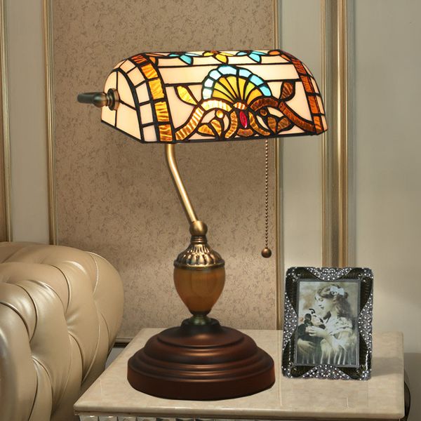 tiffany baroque table lamps european creative stained glass bedroom bedside light vintage study desk lamp
tiffany baroque table lamps european creative stained glass bedroom bedside light vintage study desk lamp