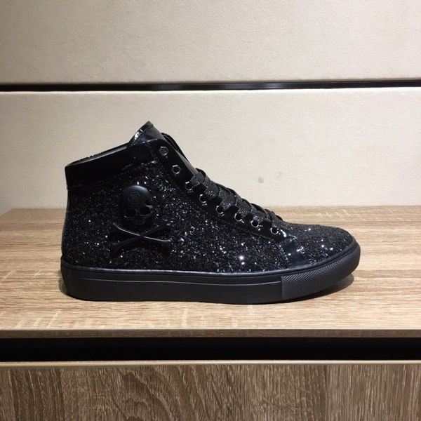 2019 mens fashion flash leather luxury lychee casual shoes metal sheet designer high flat non-slip sneakers size 38-44, Black
2019 mens fashion flash leather luxury lychee casual shoes metal sheet designer high flat non-slip sneakers size 38-44, Black