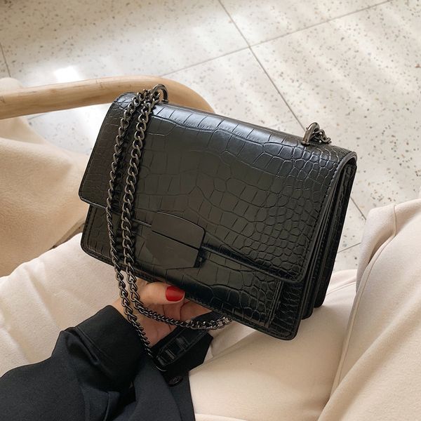 сумки женщин зимы вскользь 2019 новая мода крокодил pattern crossbody сумка малый квадрат сумки на ремне 
сумки женщин зимы вскользь 2019 новая мода крокодил pattern crossbody сумка малый квадрат сумки на ремне