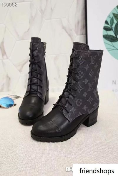 striped women black leather mid-calf winter martin ladies motorcycle shoes autumn thick heeled runway boots
striped women black leather mid-calf winter martin ladies motorcycle shoes autumn thick heeled runway boots