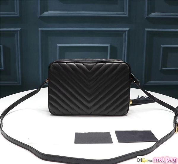 high qulity 2019 fashionable new high - end leather female diamond chain diagonal camera bag
high qulity 2019 fashionable new high - end leather female diamond chain diagonal camera bag
