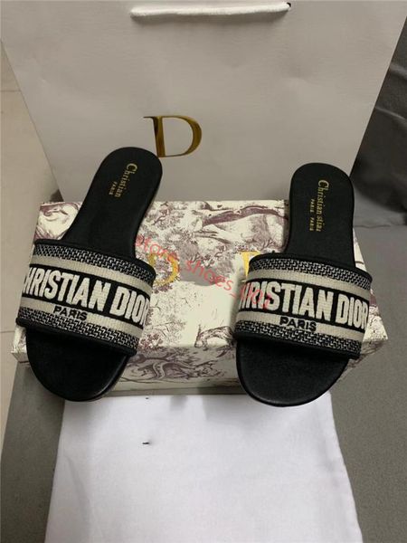 christian dior slippers марка моды тапочки 2020 xshfbcl новые классические дизайнерские сандалии моды бренд дамы случайные летающие тканые п, Black;red
christian dior slippers марка моды тапочки 2020 xshfbcl новые классические дизайнерские сандалии моды бренд дамы случайные летающие тканые п, Black;red