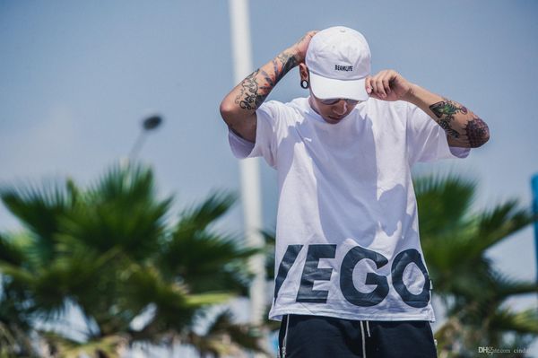 новые вего письма printed high street mens tshirts лето мужской тройники с коротким рукавом экипаж шеи топы бесплатная доставка, White;black
новые вего письма printed high street mens tshirts лето мужской тройники с коротким рукавом экипаж шеи топы бесплатная доставка, White;black