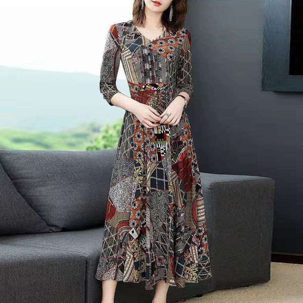 women dress v-neck three quarter sleeve long dress ladies floral print a-line elegant autumn winter, Black;gray
women dress v-neck three quarter sleeve long dress ladies floral print a-line elegant autumn winter, Black;gray