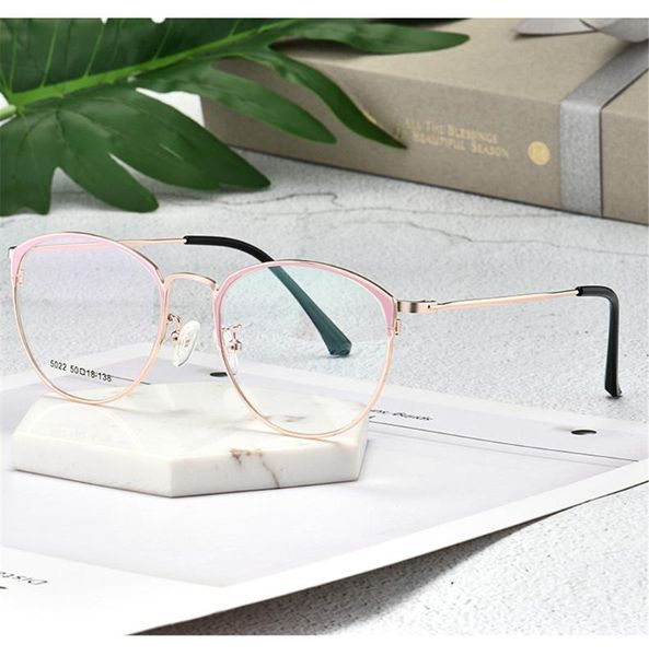 fashion full frame anti blue light glasses mobile computer radiation protection flat mirror, White;black
fashion full frame anti blue light glasses mobile computer radiation protection flat mirror, White;black