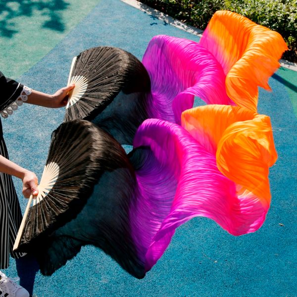 2018 silk belly dance fan dance 100% real silk veils left+right blue colors salblack purple rose orange, Black;red
2018 silk belly dance fan dance 100% real silk veils left+right blue colors salblack purple rose orange, Black;red