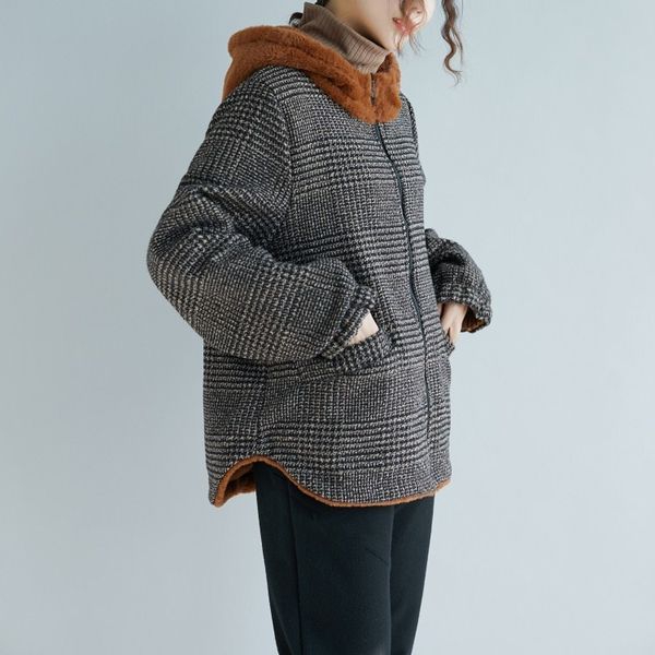 women plaid thicken velvet loose outerwear casual cotton padded warm coat winter long sleeve blends jacket, Black
women plaid thicken velvet loose outerwear casual cotton padded warm coat winter long sleeve blends jacket, Black