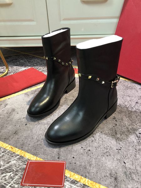 luxury designed cate boots for women,ladies sole ankle boots chains paltform heels adox /eloise booty winter brand boot, Black
luxury designed cate boots for women,ladies sole ankle boots chains paltform heels adox /eloise booty winter brand boot, Black