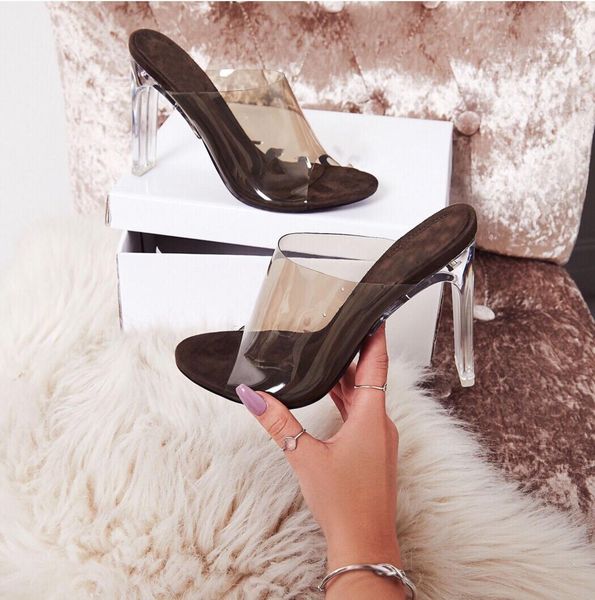 new summer gladiator sandals women crystal square heel slippers fashion women's sandals slip-on slides shoes size 35-42, Black
new summer gladiator sandals women crystal square heel slippers fashion women's sandals slip-on slides shoes size 35-42, Black