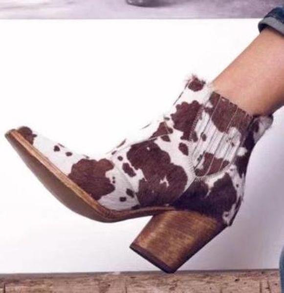 2019 autumn women boots fashion women's shallow mouth pointed boots women's zipper simple sweet wild female ankle, Black 
2019 autumn women boots fashion women's shallow mouth pointed boots women's zipper simple sweet wild female ankle, Black