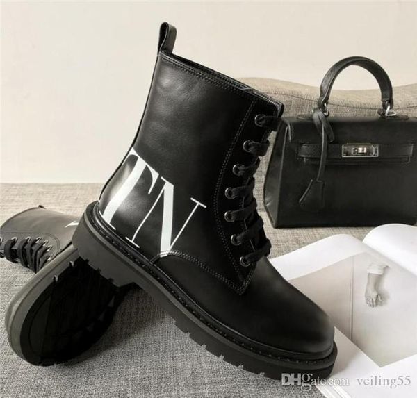 2019 designer sock shoes speed trainer mens women boots triple black white red blue casual shoes sock race runners sports luxury shoes 35-41
2019 designer sock shoes speed trainer mens women boots triple black white red blue casual shoes sock race runners sports luxury shoes 35-41