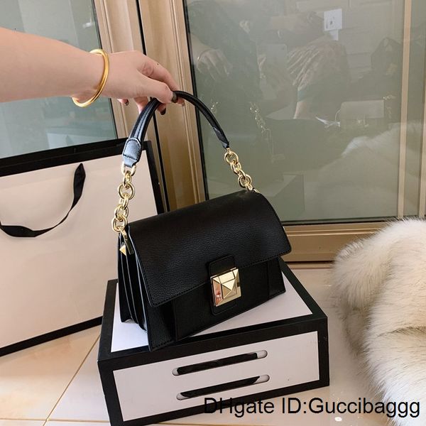 2020 fashion famous handabg leather fashion chain bag cross body pure color female женская сумка наплечная сумка
2020 fashion famous handabg leather fashion chain bag cross body pure color female женская сумка наплечная сумка