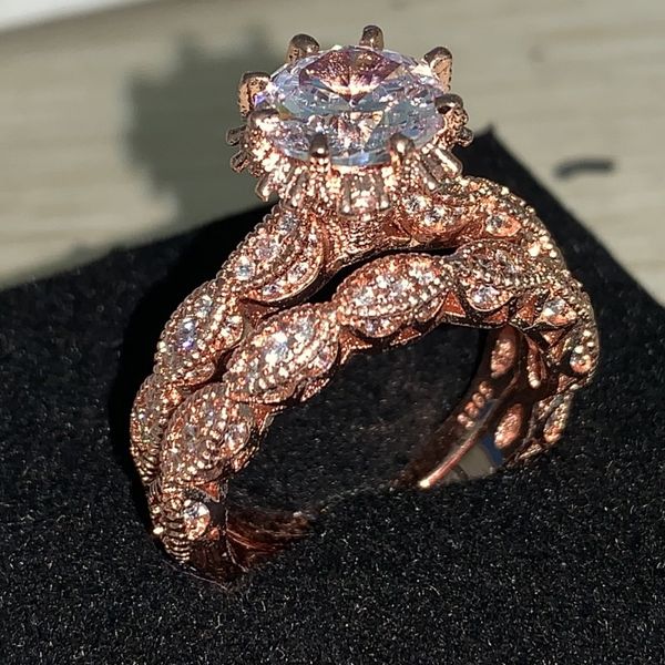 2020 старинные ювелирные изделия стерлингового silverrose золото заполнить круглой огранки белый топаз драгоценных камней cz алмазов женщины, Slivery;golden
2020 старинные ювелирные изделия стерлингового silverrose золото заполнить круглой огранки белый топаз драгоценных камней cz алмазов женщины, Slivery;golden