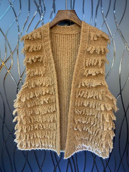 2019 early autumn new women's hair must be layered woven sleeveless cardigan vest jacket sweater 1004, Black;white
2019 early autumn new women's hair must be layered woven sleeveless cardigan vest jacket sweater 1004, Black;white