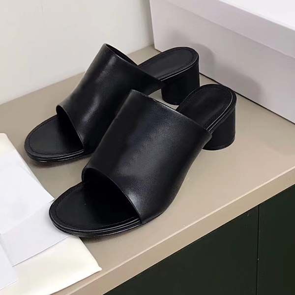 2020luxury women designer metal letter sign sandal sandals ladies luxury casual fashion slippers wedding party high heels, Black
2020luxury women designer metal letter sign sandal sandals ladies luxury casual fashion slippers wedding party high heels, Black