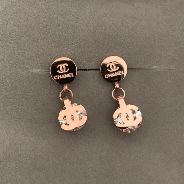 Fine jewelry heart deluxe brand diamond earring 18k ro e gold women charm earring pul eira fa hion famou brand tud earring for woman
Fine jewelry heart deluxe brand diamond earring 18k ro e gold women charm earring pul eira fa hion famou brand tud earring for woman